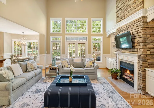 Photo 3 of Single family home for sale at 108 Broadview Cir, Mooresville, NC 28117 | MLS# 4388348 | Listing updated on 2026-09-05