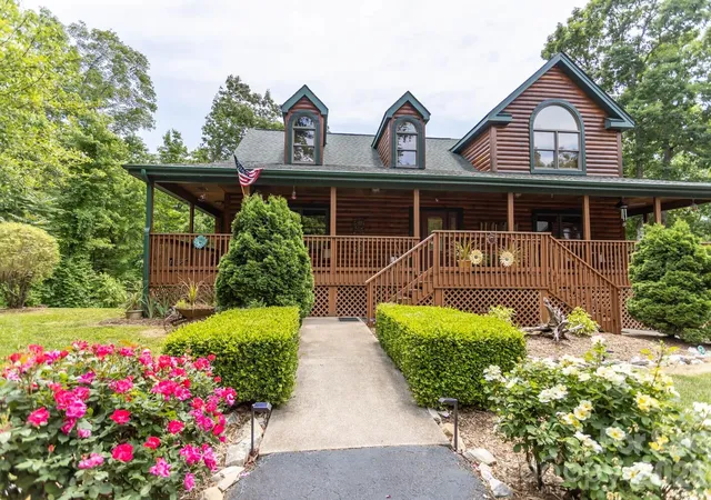 Photo 1 of Sale Pending at 110 Mountain Crst Dr S, Marion, NC 28752 | MLS# 4388359 | Listing updated on 2026-10-14