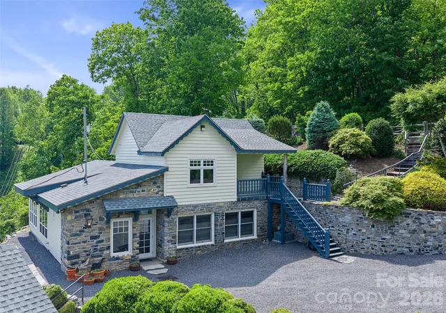 Homes for sale in Little Switzerland, NC | 729 Bear Wallow Rd, Little Switzerland, NC 28749 | MLS# 4388369