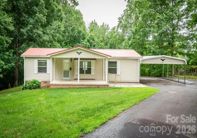 Homes for sale in Statesville, NC | 4449 Hickory Hwy, Statesville, NC 28677 | MLS# 4388370