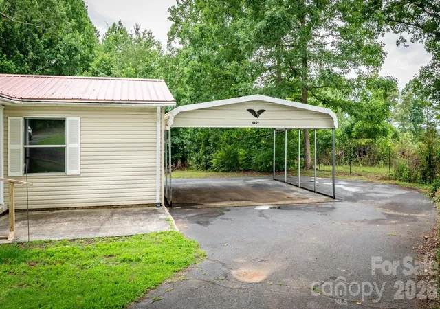Homes for sale in Statesville, NC | 4449 Hickory Hwy, Statesville, NC 28677 | MLS# 4388370