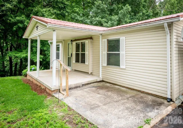 Homes for sale in Statesville, NC | 4449 Hickory Hwy, Statesville, NC 28677 | MLS# 4388370