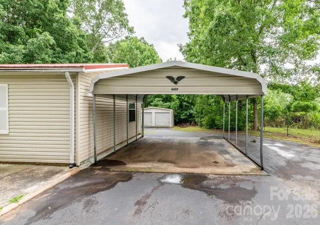 Homes for sale in Statesville, NC | 4449 Hickory Hwy, Statesville, NC 28677 | MLS# 4388370