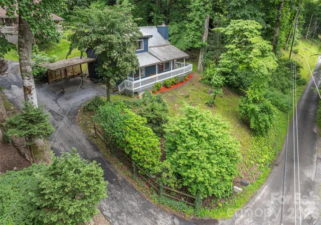 Homes for sale in Maggie Valley, NC | 100 Bristol Ln, Maggie Valley, NC 28751 | MLS# 4388389