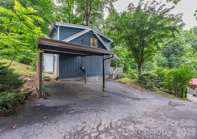 Homes for sale in Maggie Valley, NC | 100 Bristol Ln, Maggie Valley, NC 28751 | MLS# 4388389