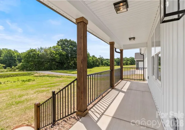 Homes for sale in Lincolnton, NC | 725 Alf Hoover Rd, Lincolnton, NC 28092 | MLS# 4388411