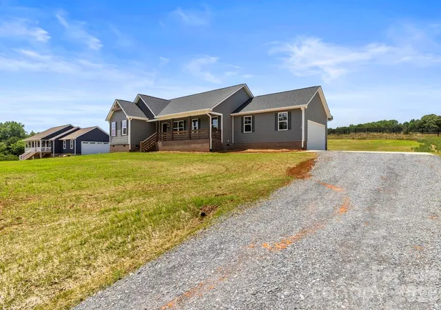 2nd image of 697 Alf Hoover Rd, Lincolnton, NC 28092 | MLS# 4388427