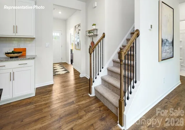 4th image of 5604 Pamplona Wy, Charlotte, NC 28214 | MLS# 4388494