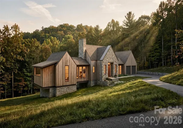 image of 424 Irvine Dr, Fairview, NC 28730 | MLS# 4388510