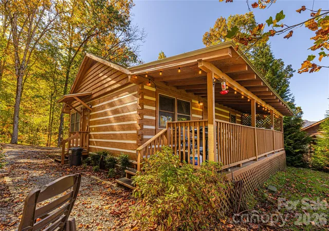 Homes for sale in Bryson City, NC | 658 Biltmore Cir, Bryson City, NC 28713 | MLS# 4388547
