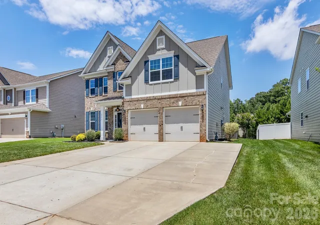 Homes for sale in Denver, NC | 2377 Seagull Dr, Denver, NC 28037 | MLS# 4388549