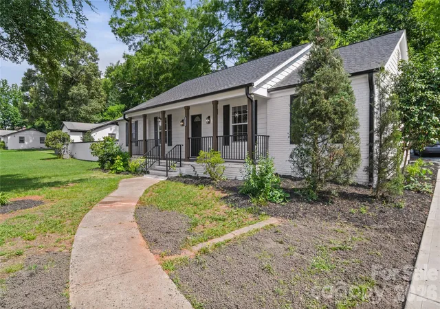 4th image of 1421 Tyvola Rd, Charlotte, NC 28210 | MLS# 4388594