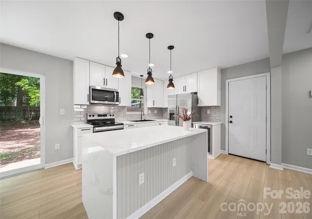 5th image of 1421 Tyvola Rd, Charlotte, NC 28210 | MLS# 4388594