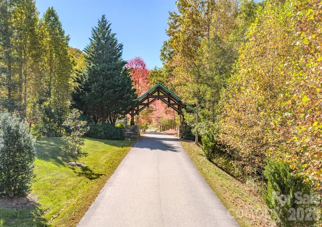 Photo 3 of Single family home for sale at 2488 Catawba Fls Pkwy, Black Mountain, NC 28711 | MLS# 4388597 | Listing updated on 2026-09-27