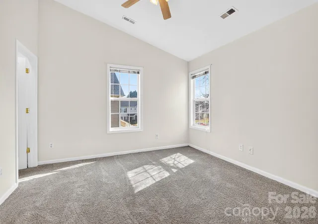5th image of 1911 Flushing Ct, Charlotte, NC 28215 | MLS# 4388600