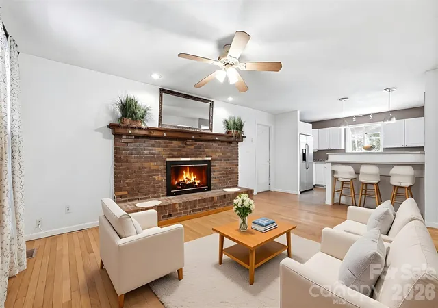 Photo 5 of Single family home for sale at 9143 Sadlers Ridge Rd, Fort Mill, SC 29707 | MLS# 4388651 | Listing updated on 2026-08-20