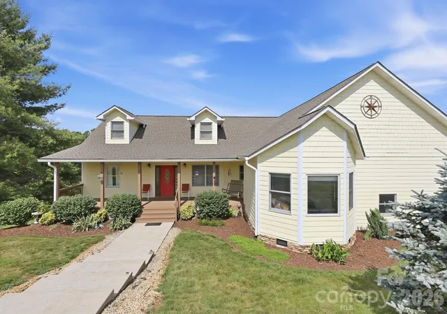 Homes for sale in Waynesville, NC | 409 Tall Timbers Ln, Waynesville, NC 28785 | MLS# 4388661