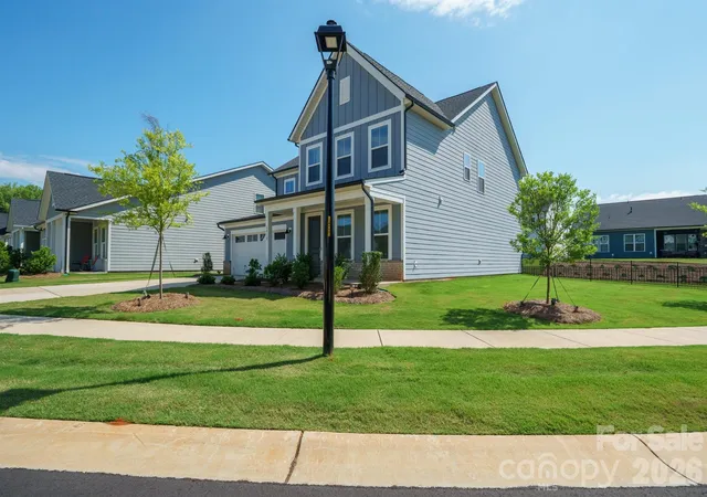 3rd image of 6018 Valehaven Pl, Charlotte, NC 28269 | MLS# 4388668