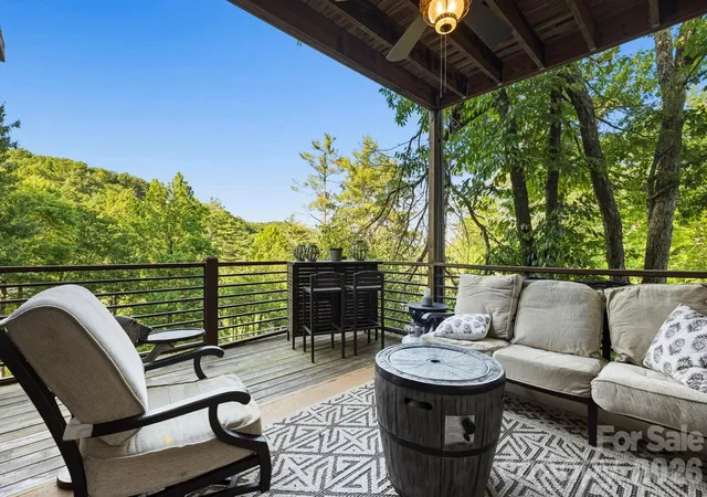 Homes for sale in Lake Toxaway, NC | 30 Lower Tanglewood Rd E #2, Lake Toxaway, NC 28747 | MLS# 4388779