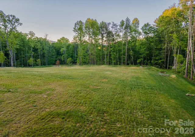 4th image of 416 Irvine Dr, Fairview, NC 28730 | MLS# 4388783