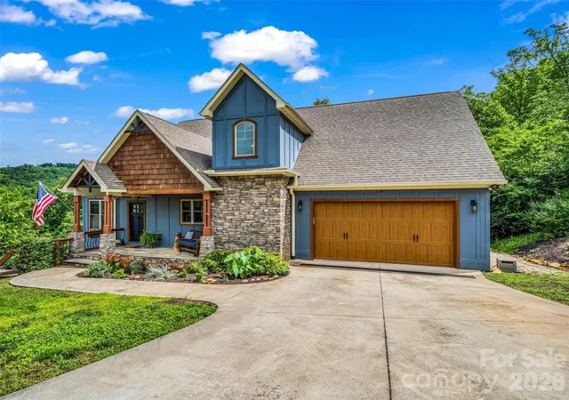 Photo 2 of Single family home for sale at 334 Willow Top Ln, Lake Lure, NC 28746 | MLS# 4388820 | Listing updated on 2026-10-05