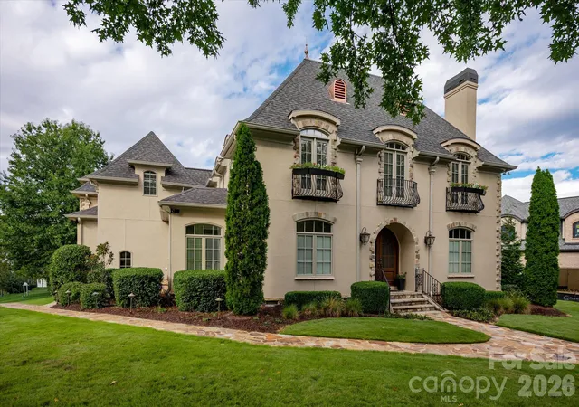 Photo 2 of Single family home for sale at 6088 Kimbrell Hts Dr, Fort Mill, SC 29707 | MLS# 4388847 | Listing updated on 2026-10-18