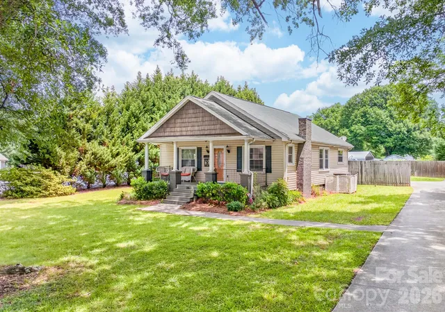 2nd image of 206 Eagle Rd, Belmont, NC 28012 | MLS# 4388879