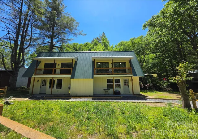 Listing Photo 3 - Condo for sale in building located at 140 Nestle Rd, Boone, NC 28607