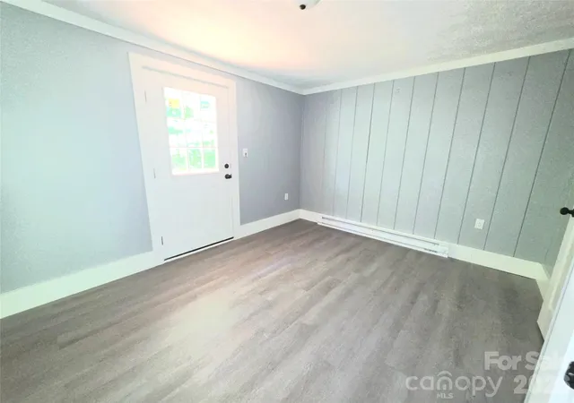 Listing Photo 2 - Condo for sale in building located at 140 Nestle Rd, Boone, NC 28607 - Unit #