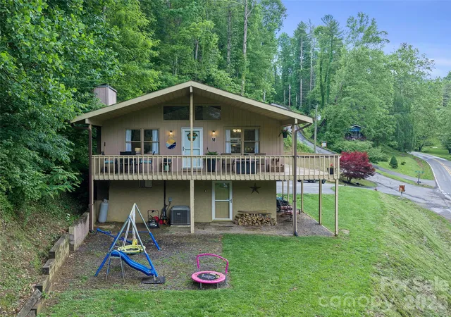 4th image of 839 Mckinney Rd, Burnsville, NC 28714 | MLS# 4388916