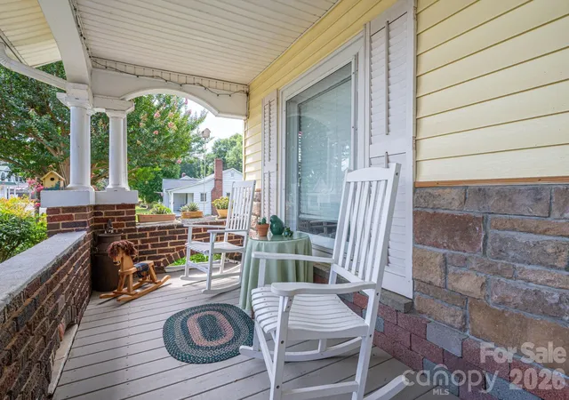 Photo 3 of Single family home for sale at 601 Forney Ave, Lincolnton, NC 28092 | MLS# 4388927 | Listing updated on 2026-08-15