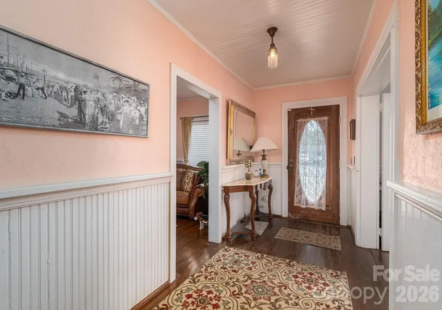 Photo 3 of Single family home for sale at 601 Forney Ave, Lincolnton, NC 28092 | MLS# 4388927 | Listing updated on 2026-08-15