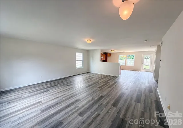 5th image of 2534 Stream Bank Dr, Charlotte, NC 28269 | MLS# 4388978