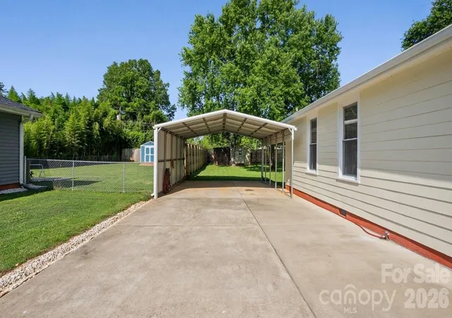 3rd image of 109 Globe St, Mount Holly, NC 28120 | MLS# 4388985