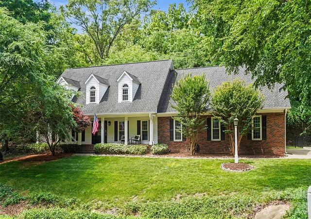 3rd image of 6128 Lake Providence Ln, Charlotte, NC 28277 | MLS# 4389001