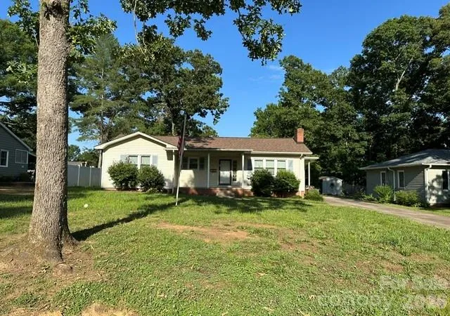 Homes for sale in Shelby, NC | 411 Woodside Dr, Shelby, NC 28150 | MLS# 4389035