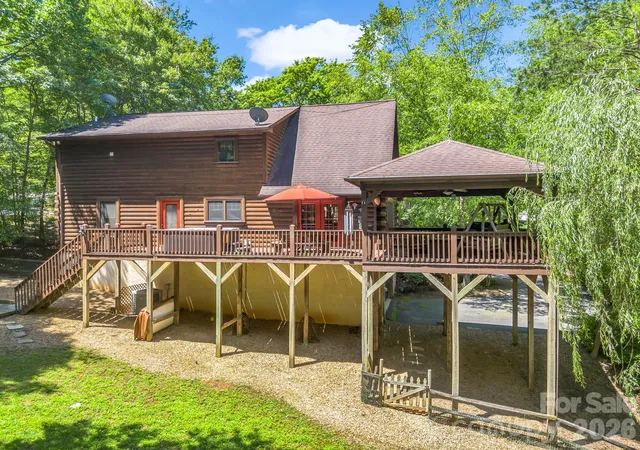 4th image of 136 Dalton Ct, Lake Lure, NC 28746 | MLS# 4389045