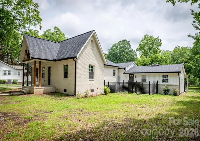 3rd image of 1225 Old Charlotte Rd Sw, Concord, NC 28027 | MLS# 4389079