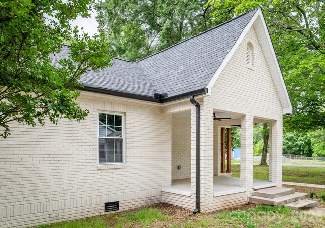 5th image of 1225 Old Charlotte Rd Sw, Concord, NC 28027 | MLS# 4389079