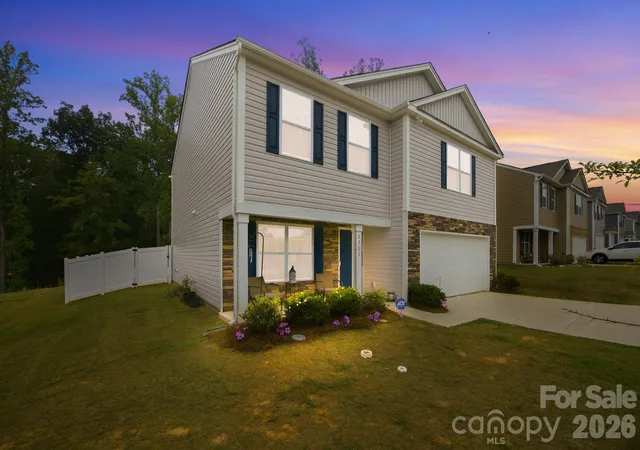 Photo 1 of Sale Pending at 2307 Meadow Strm Dr, Sherrills Ford, NC 28673 | MLS# 4389090 | Listing updated on 2026-09-13