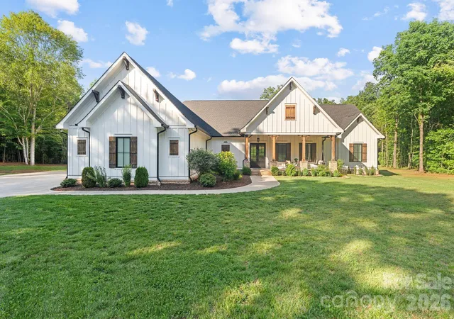 Homes for sale in Denver, NC | 6514 Forney Hill Rd, Denver, NC 28037 | MLS# 4389096