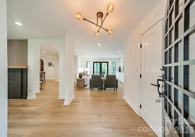 5th image of 2528 Providence Rd, Charlotte, NC 28211 | MLS# 4389120