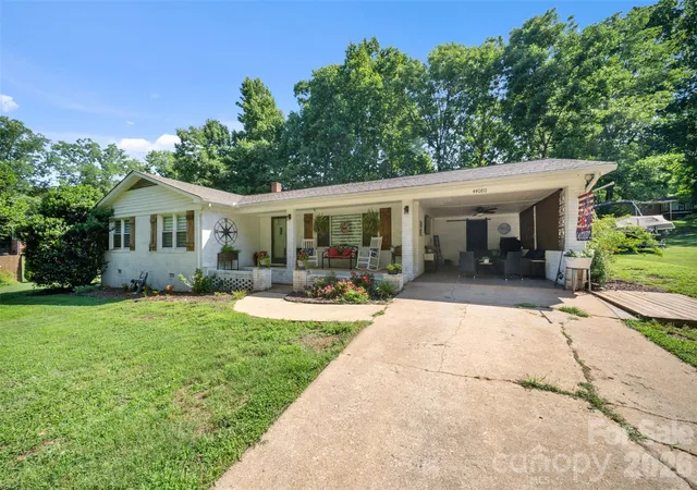 Homes for sale in New London, NC | 44080 Woodhurst Rd #26, New London, NC 28127 | MLS# 4389123