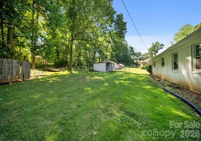 Homes for sale in New London, NC | 44080 Woodhurst Rd #26, New London, NC 28127 | MLS# 4389123