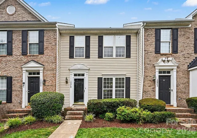 Photo 1 of Townhouse for sale at 10946 Garden Oaks Ln, Charlotte, NC 28273 | MLS# 4389129 | Listing updated on 2026-09-21
