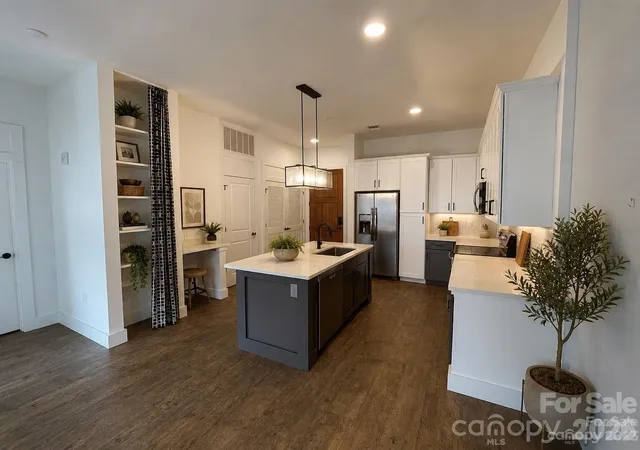 4th image of 55 S Market St #408, Asheville, NC 28801 | MLS# 4389137