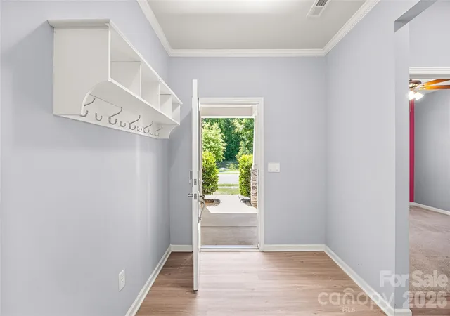 Photo 4 of Single family home for sale at 2321 Napa Valley Dr, Waxhaw, NC 28173 | MLS# 4389145 | Listing updated on 2026-09-17