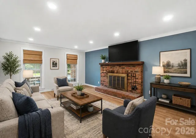 Photo 3 of Single family home for sale at 4020 Glen Hvn Dr SW, Concord, NC 28027 | MLS# 4389147 | Listing updated on 2026-09-20