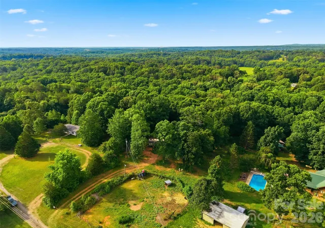 1st image of 4075 Mamas Garden Dr, Hickory, NC 28602 | MLS# 4389157