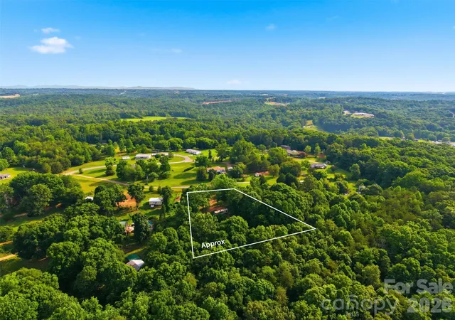 12th image of 4075 Mamas Garden Dr, Hickory, NC 28602 | MLS# 4389157